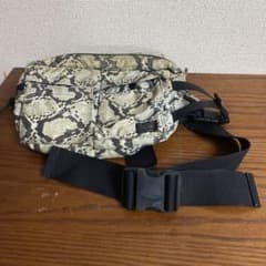 PORTER ボディバッグ パイソン柄 ウエストポーチのサムネイル