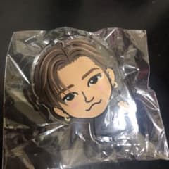 堀夏喜 フラッグアクセサリーのサムネイル