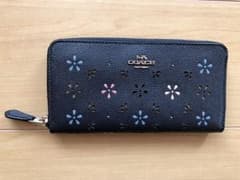 マーブル様専用     COACH 長財布のサムネイル