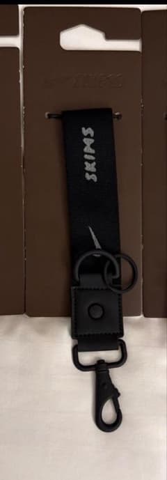 NIKE x SKIMS コラボ ストラップ ブラック goroser様専用※SKIMS× NIKE コラボ ブラック - メルカリ