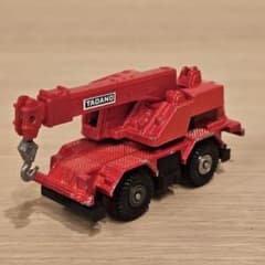 トミカ】No.2 多田野 ラフターライン クレーン TR151S 建設車セット