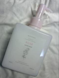 GELATO PIQUE ROSE ハンドソープ 300mlホワイトローズの香りのサムネイル