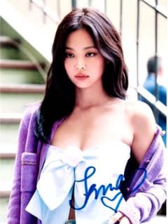 セール中…ジェニー直筆サイン入り2Lサイズ写真…Jennie…BLACKPINK m87397410124_1.jpg?1751161414