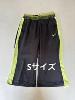 Nike knee-length/three-quarter length pants, size S, for running, fitness, yoga, and sports.