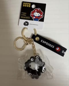 EXPO2025 黒ミャクミャク キティ キーホルダーのサムネイル