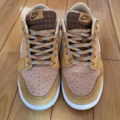 Nike Dunk Low Teddy Bear "Brown" 27cmのサムネイル