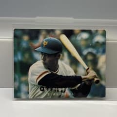 カルビープロ野球カード 1976年 No.670 巨人 - メルカリ