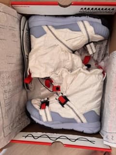 NIKE Tom Sachs MARSYARD OVERSHOEのサムネイル