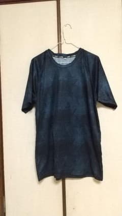 半袖Tシャツのサムネイル