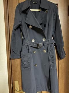 伊太利屋 La moda goji トレンチコート ネイビー - メルカリ