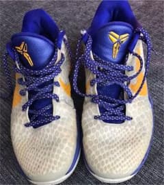 ナイキ コービー KOBE NIKEのサムネイル