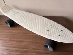 PENNY ペニー スケートボード 22インチ 蓄光 Penny ペニー スケートボード ホワイト 蓄光 22インチ - メルカリ