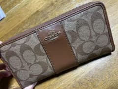 大幅値下げ〜！COACH コーチ 長財布のサムネイル