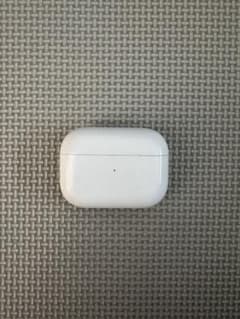 さ*う様 Apple AirPods Pro 本体のサムネイル