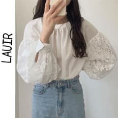 新品 LAUIR レースドッキングボリュームブラウス