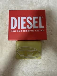 DIESEL 三つ折り財布 イエローのサムネイル