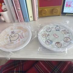 くら寿司　ちいかわ　うさぎデザインプレート2枚セット　オールスターのサムネイル