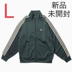 専用❗️アディダス ベロア ハイネック トラックジャケット 白緑 常田大希 極美品】常田大希着用類似品アディダスナイロントラックジャケット