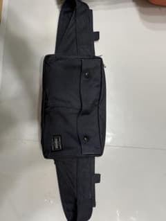 PORTER ブラックキャンバスボディバッグのサムネイル