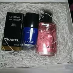 早いもの勝ち！CHANELマニキュア  箱無しだと3500円！のサムネイル