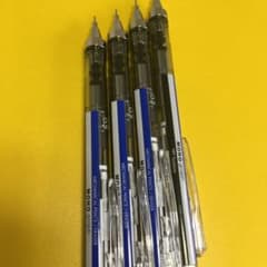 新品　4本セット　Tombow mono graphのサムネイル