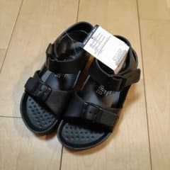 BREEZE ブラックサンダル 20cmのサムネイル
