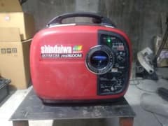 インバーター発電機shindaiwa エコ発電機 EGI600Mのサムネイル