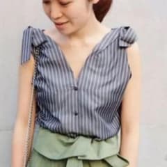【値下げ】IÉNA リボンディティールブラウス ストライプのサムネイル