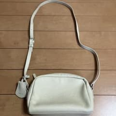 アニエスべー　ショルダー バッグのサムネイル