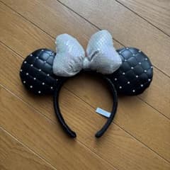 ディズニー カチューシャ ミニー キルティング パール 白黒