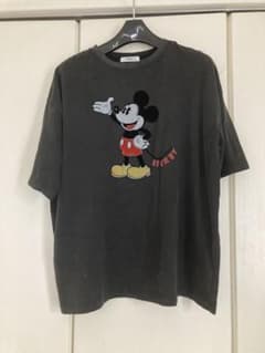 未使用新品　ミッキーマウス フロッキー加工　ダークグレー Tシャツのサムネイル