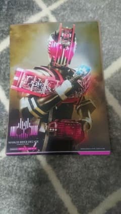 仮面ライダーディケイド コンプリートフォームのサムネイル