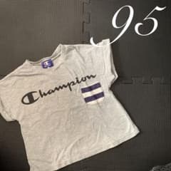 ✳︎Tシャツ　champion ✳︎ 95のサムネイル