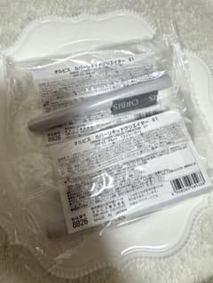 新品未使用　2本　オルビス カバーリキッドクリエイター 01のサムネイル