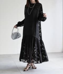 花柄ジャガード ロングワンピース ブラックのサムネイル