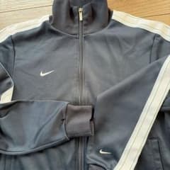Nike ネイビー　ジャージ ジャケット woman Lサイズのサムネイル