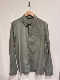 RISA様専用 ARC'TERYX スカイラインシャツ グリーン系 Mサイズのサムネイル