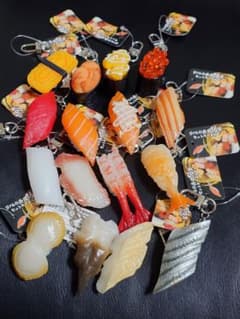 リアルお寿司16貫セット キーホルダー 全種コンプセット - メルカリ