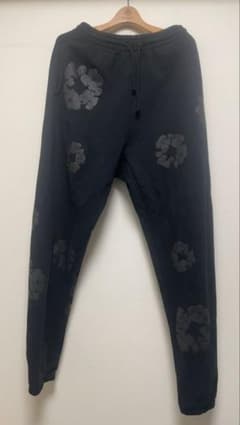 denim tears スウェットパンツ ブラックのサムネイル