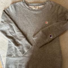 Champion グレー 長袖トレーナー　130のサムネイル