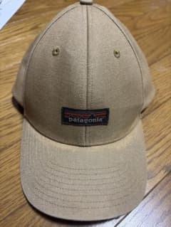 patagonia ベージュキャップのサムネイル