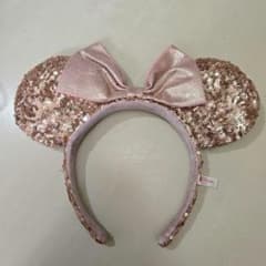 ミニーマウス　カチューシャ ピンク スパンコール東京ディズニーリゾートのサムネイル