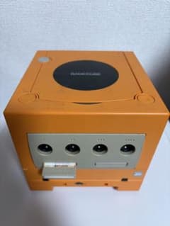 オレンジ ゲームキューブ 本体（GAME BOY PLAYER 付き）+ソフトのサムネイル