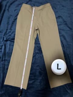 GUベージュ スラックス Lサイズのサムネイル