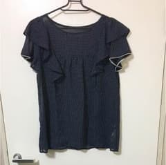 kumako様専用 earth music&ecology シフォン トップスのサムネイル