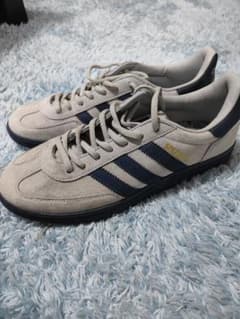 adidas HANDBALL SPEZIAL スニーカー グレー ネイビーのサムネイル