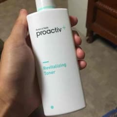 プロアクティブ化粧水のサムネイル