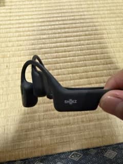 SHOKZ ランニング骨伝導イヤホン 本体のサムネイル