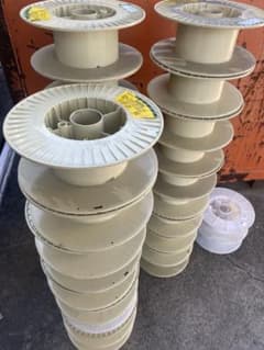 プラスチック製 空ボビン 複数セットのサムネイル