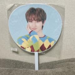 匿名配送】Seventeen Japan HANAうちわ ディエイト - メルカリ